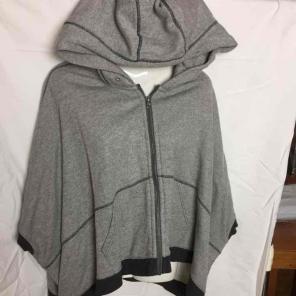 lululemon poncho