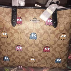 BNWT- PACMAN Coach City Tote purse