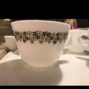 4 Vintage Corningware Cups