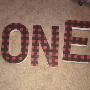 Craft letters birthday plaid ONE