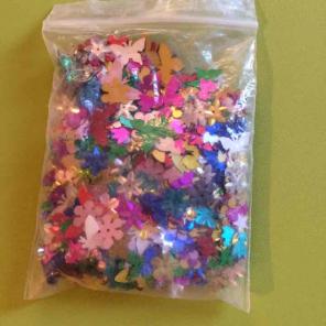 Confetti scatter