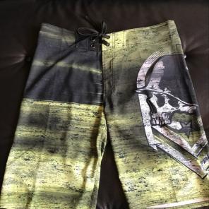 Metal Mulish a Board Shorts Size 34