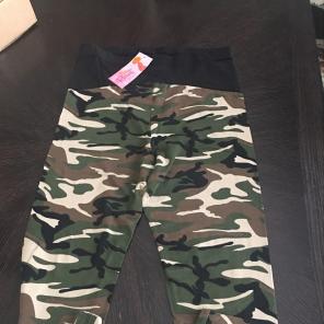 NWT Maternity Leggings SZ M