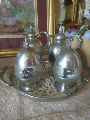 Salt pepper oil vinegar and tray set