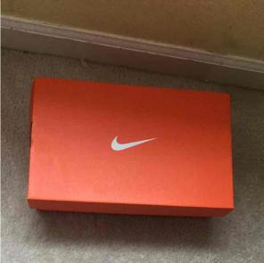 Empty Nike box