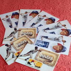 Set Of 8 Oversized Retro Postcards