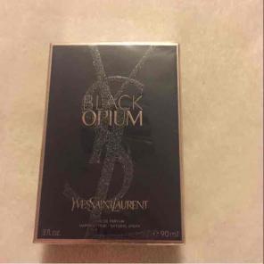 Black opium by YSL