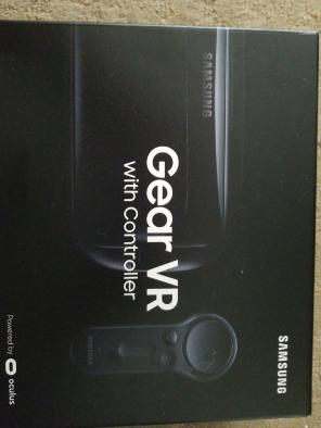 Gear VR With controller