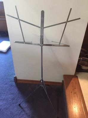 Hamilton collapsable music stand