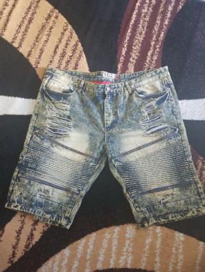 Men's distress jean shorts