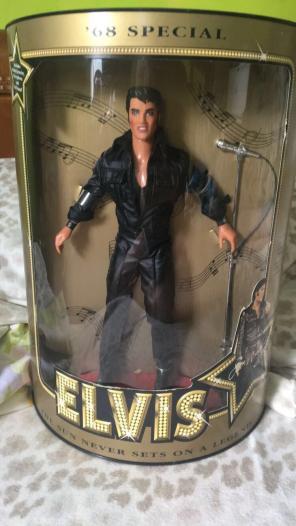'68 Special Elvis Presley Doll