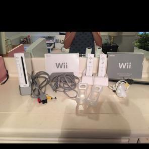 Wii In Great Condition Comes With All