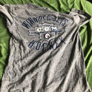 Winnipeg Jets NHL Shirt, Small