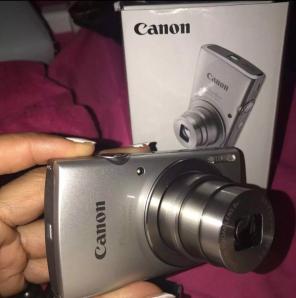 Canon Power Shot ELPH 180