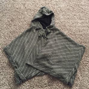 B&W Sweater Poncho Heavyweight