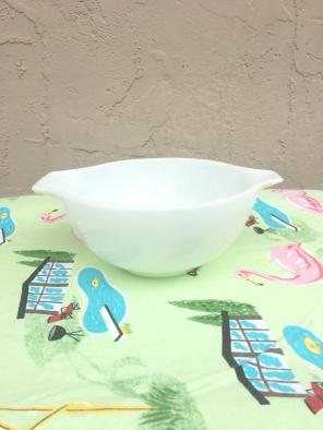 Vintage Pyrex Opal Cinderella 442