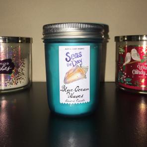 BATH AND BODY WORKS CANDLE
