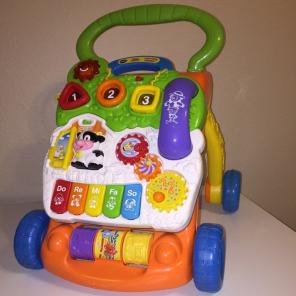 VTech Sit to Stand Learning Song Walker