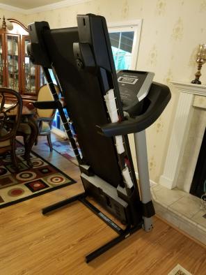 Proform 505CST treadmill brand new