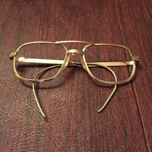 VINTAGE AVIATOR UNIVERSAL 165 10k GOLD