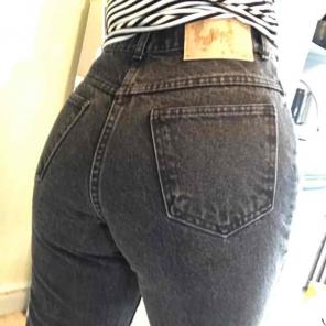 Black Vintage Jeans