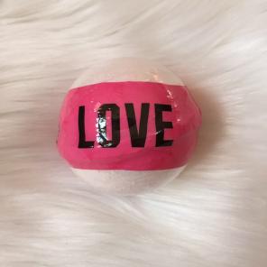New Victoria's Secret PINK Bath Bomb