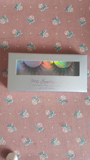 Pur Eyelashes