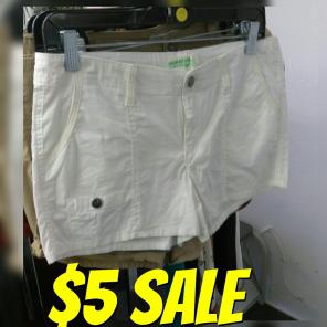 Shorts size 9
