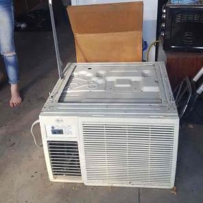 Window Mount Air Conditioner