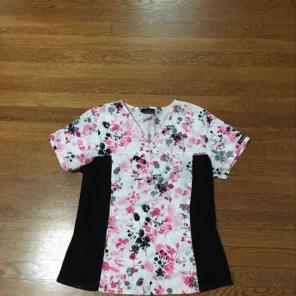 Cherokee Scrub Top