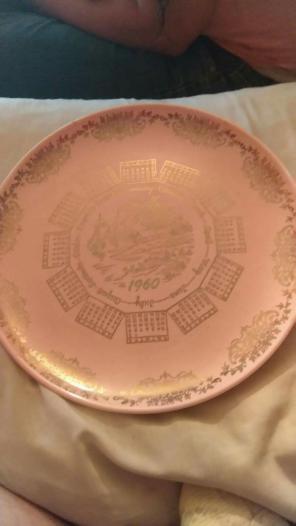 Collectible Plate Calendar 1960 Pink