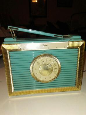 Bulova 1950s radio