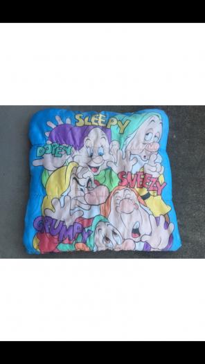 Vintage 90s Seven Dwarfs Sleeping Bag