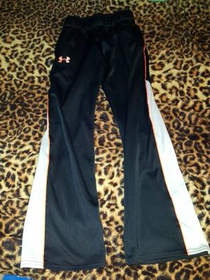 Under armour youth medium pants
