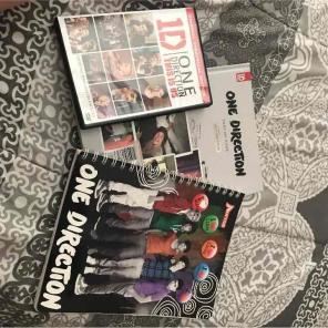One direction fan pack