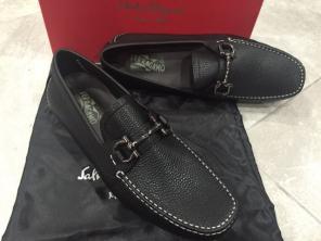 Ferragamo Black Inch Grain Loafers