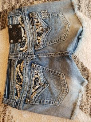 Miss Me Shorts Size 30