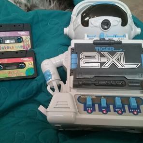 TIGER 2-XL Robot & Tapes WORKS!