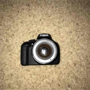 Canon EOS Rebel T5 Camera