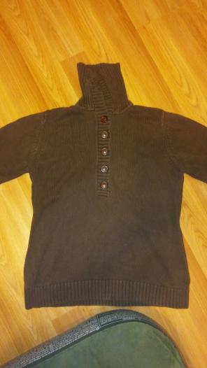 Brown thick sweater