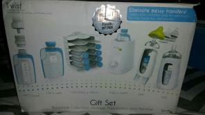Kiinde Breastfeeding Gift Set