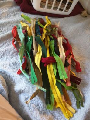 Sewing Supplies-Lot- 50 Assorted Zippers