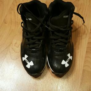 U.a. football cleats