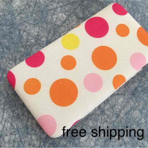 Dots purse