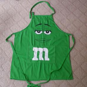 Green M&M Apron & Plate (Adult Size)
