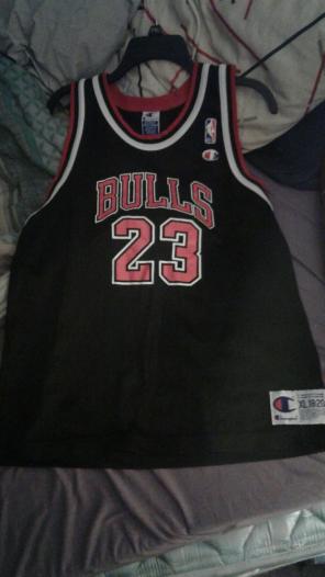 Authentic Michael Jordan Bulls jersey