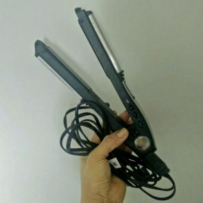Conair Straightener