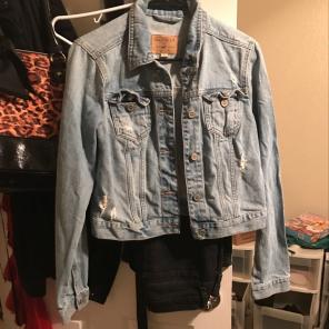 Hollister Denim Jacket Cropped