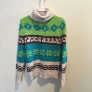 Old Navy Turtle Neck Sweater Small