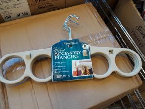 4 scarf hanger hold up to 10 scarf